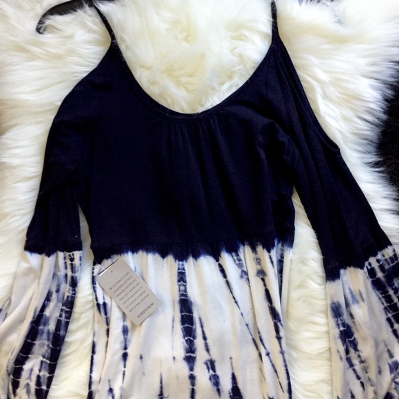 Felicity & Coco cut out sleeve flow dress M/Medium - Picture 8 of 8